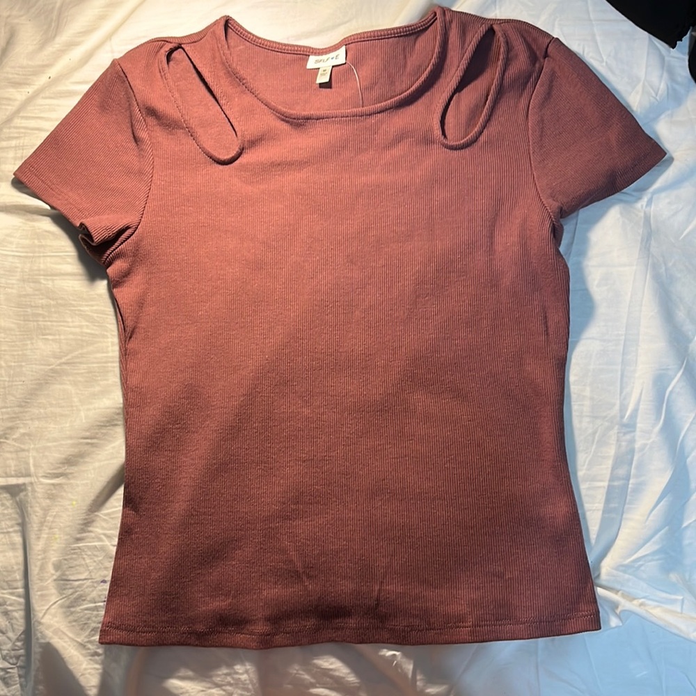 Never warn maroon snug fit shirt with shoulder cut out